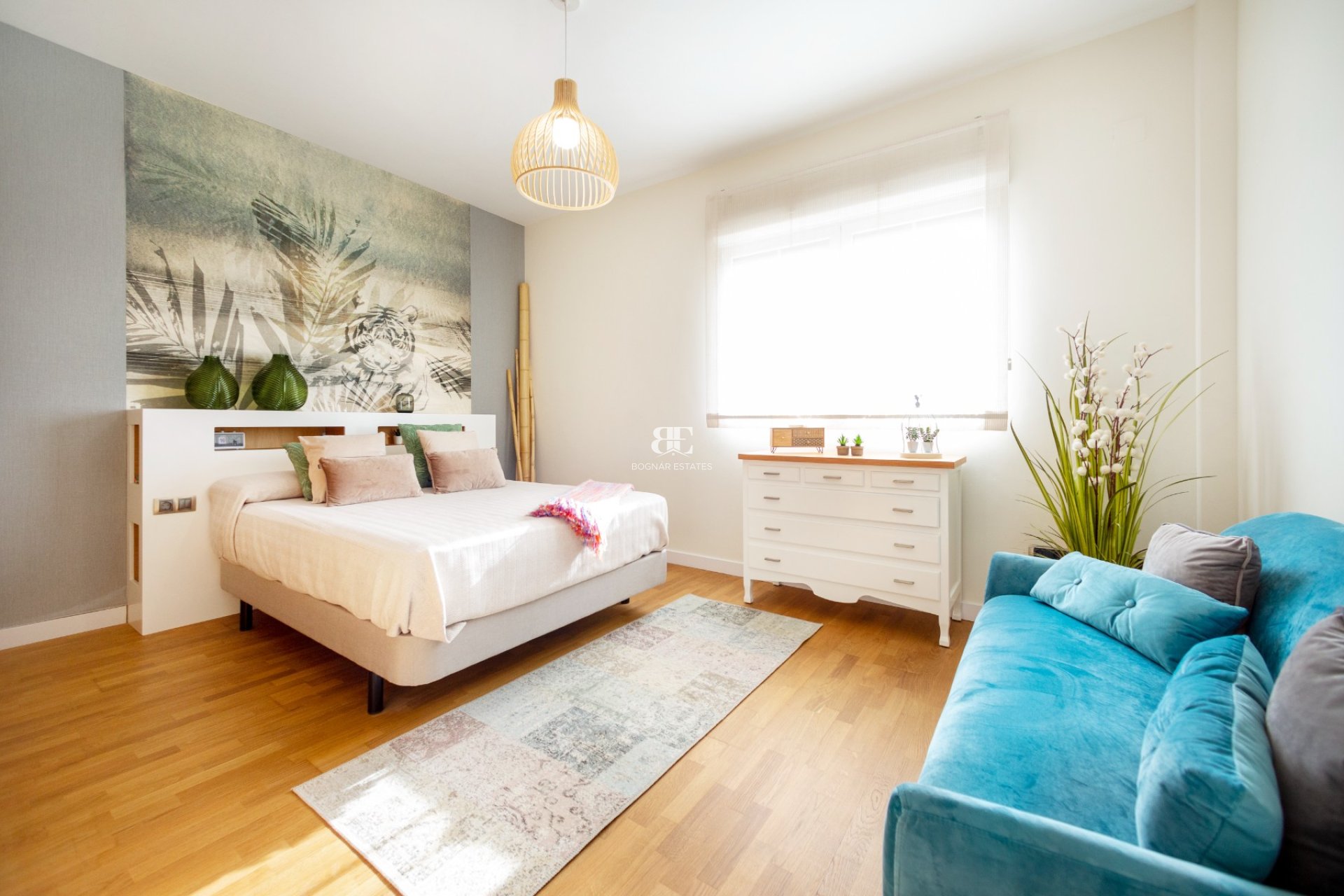 Resale - Villa -
San Vicente del Raspeig - Los Girasoles