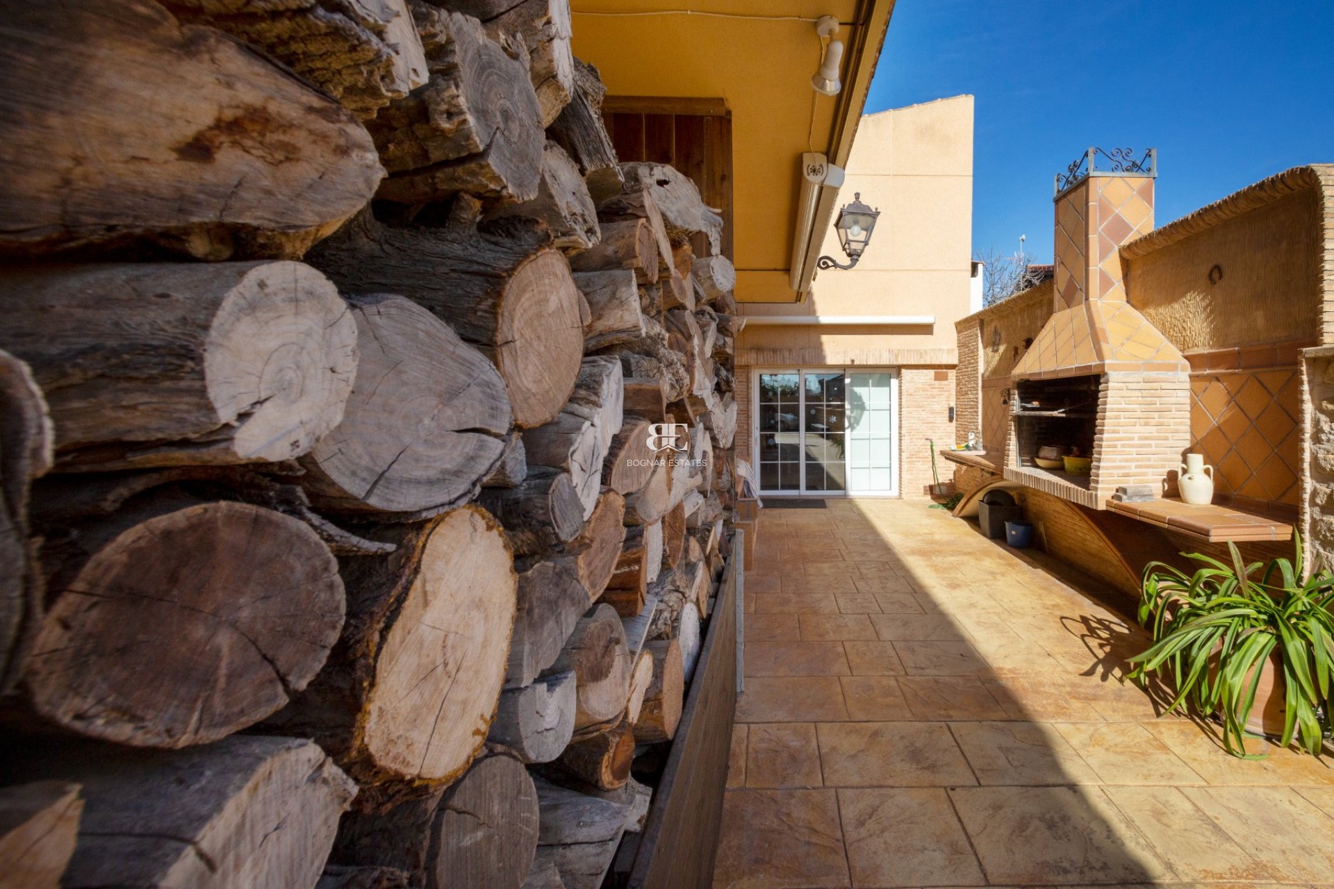 Resale - Villa -
San Vicente del Raspeig - Los Girasoles