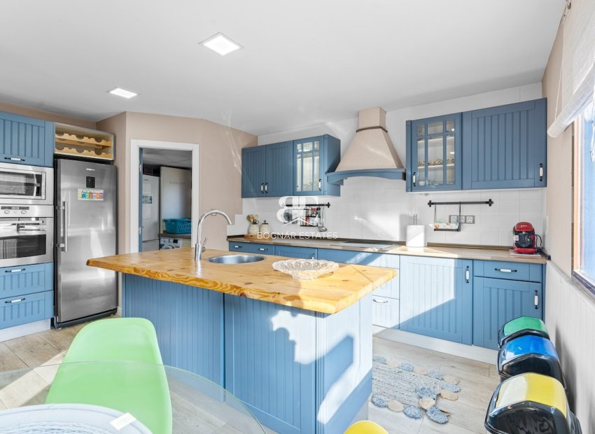 Resale - Villa -
Santa Pola - El Poble Llevanti