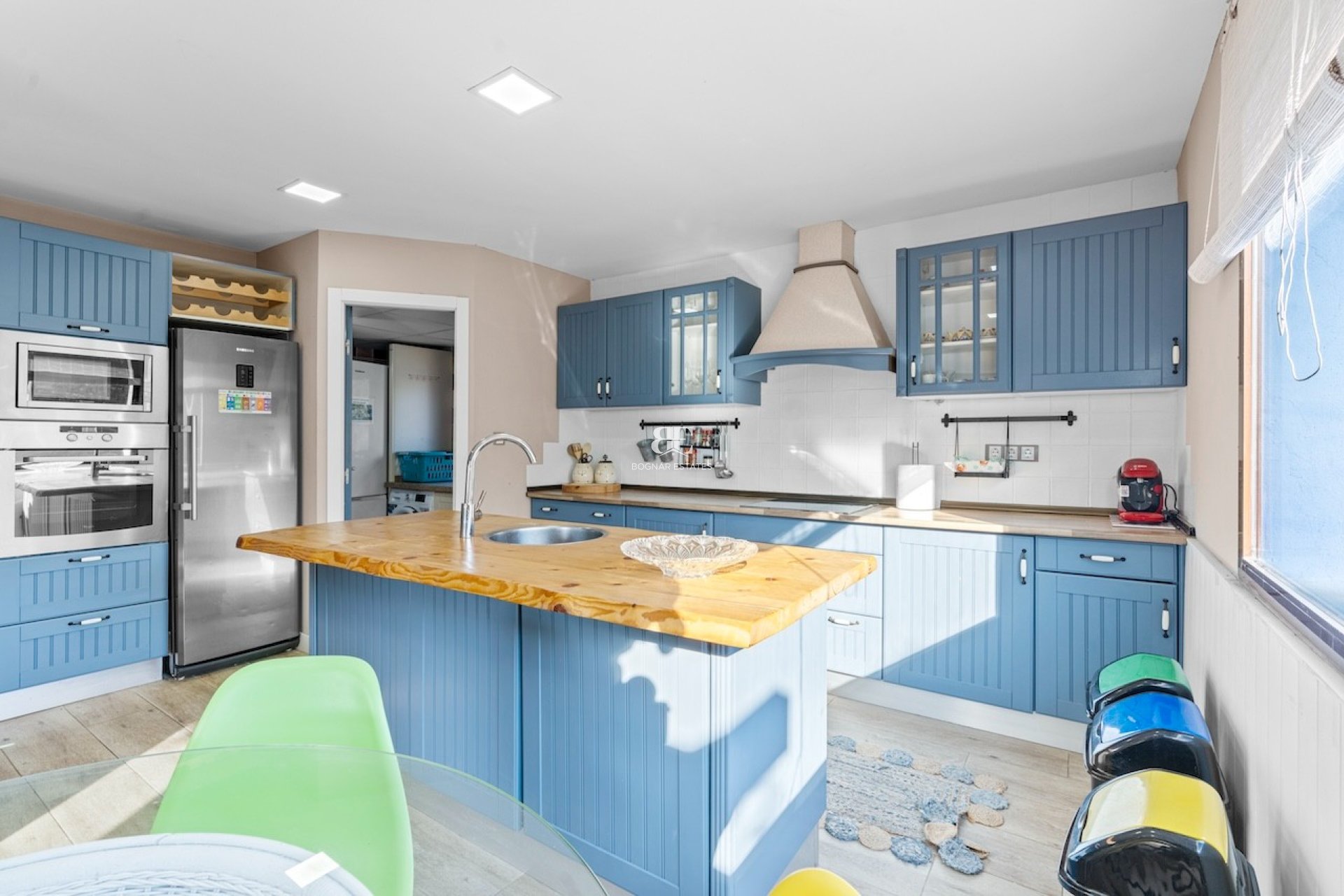 Resale - Villa -
Santa Pola - El Poble Llevanti