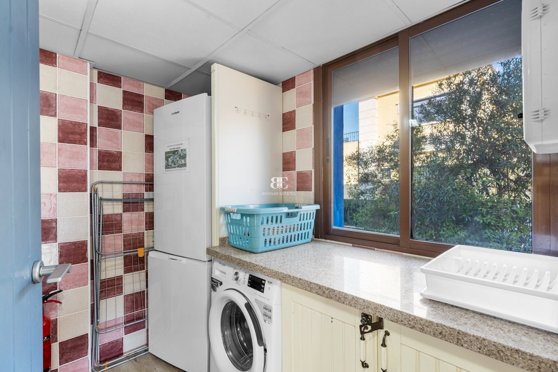 Resale - Villa -
Santa Pola - El Poble Llevanti