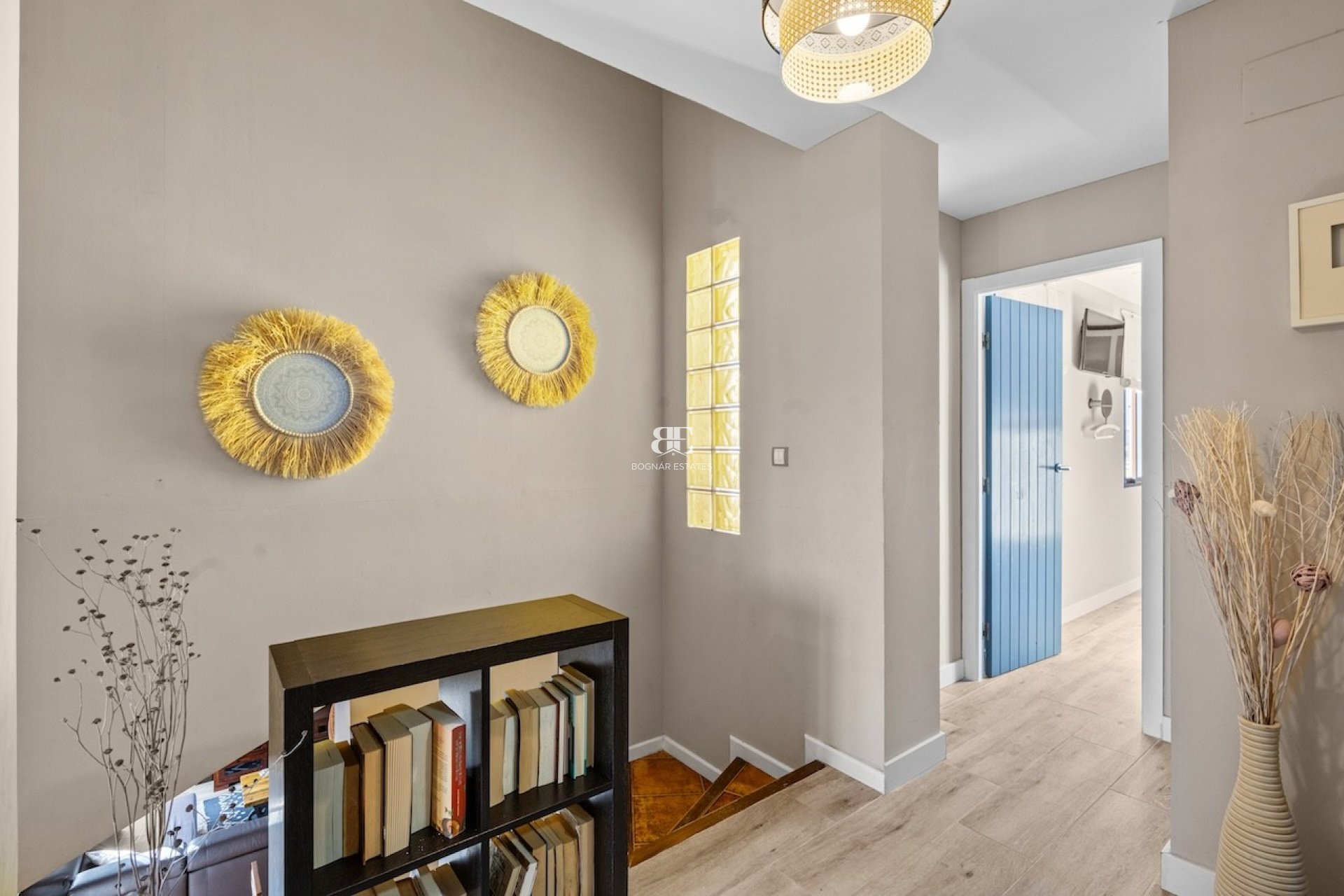 Resale - Villa -
Santa Pola - El Poble Llevanti