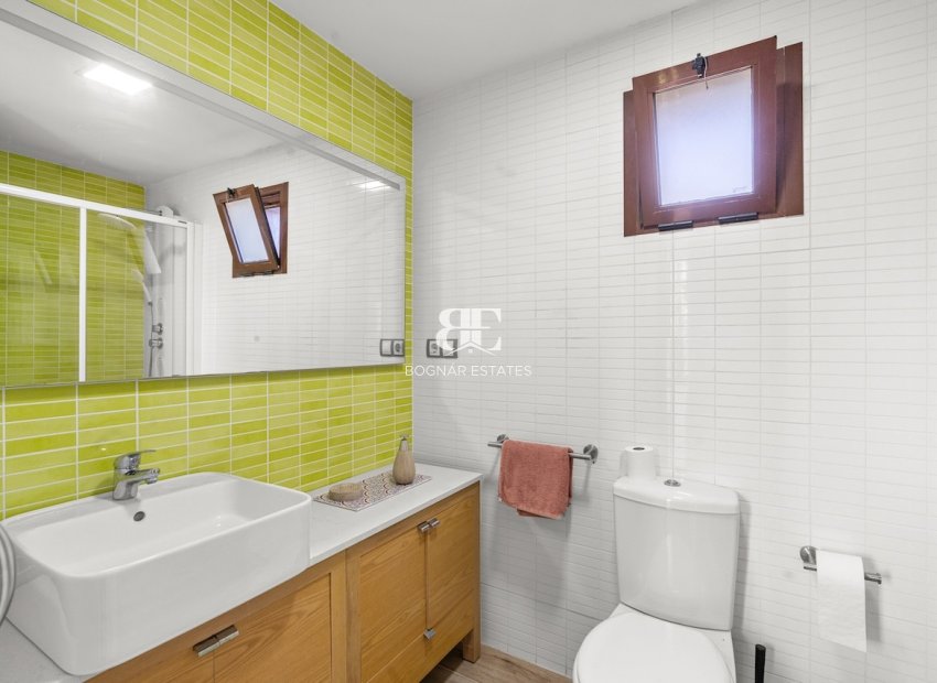 Resale - Villa -
Santa Pola - El Poble Llevanti