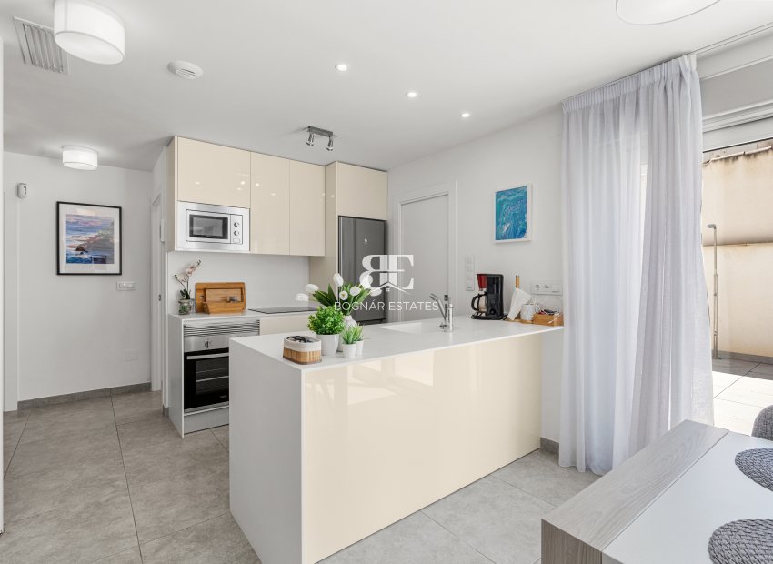 Resale - Villa -
Santiago de la Ribera - Zona de la playa