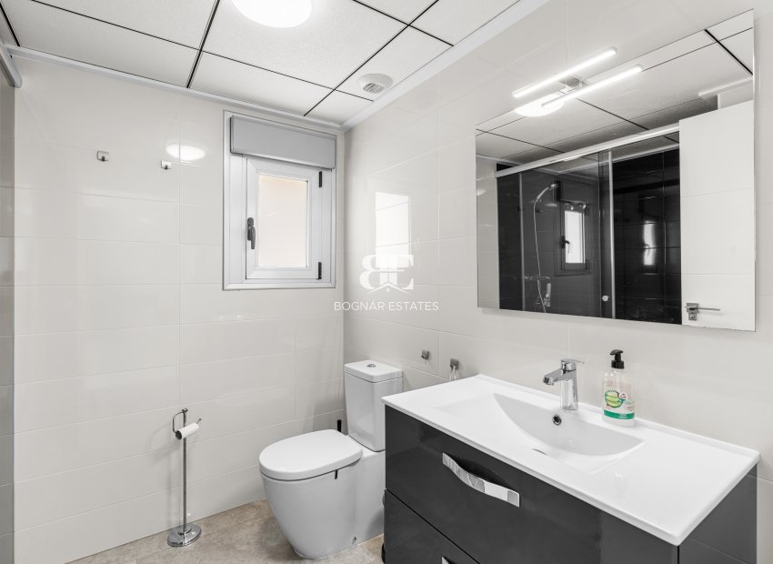 Resale - Villa -
Santiago de la Ribera - Zona de la playa