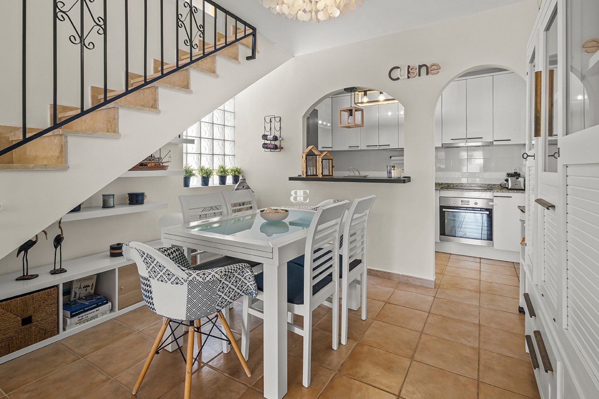 Resale - Villa -
Torre de la Horadada - Pueblo Latino