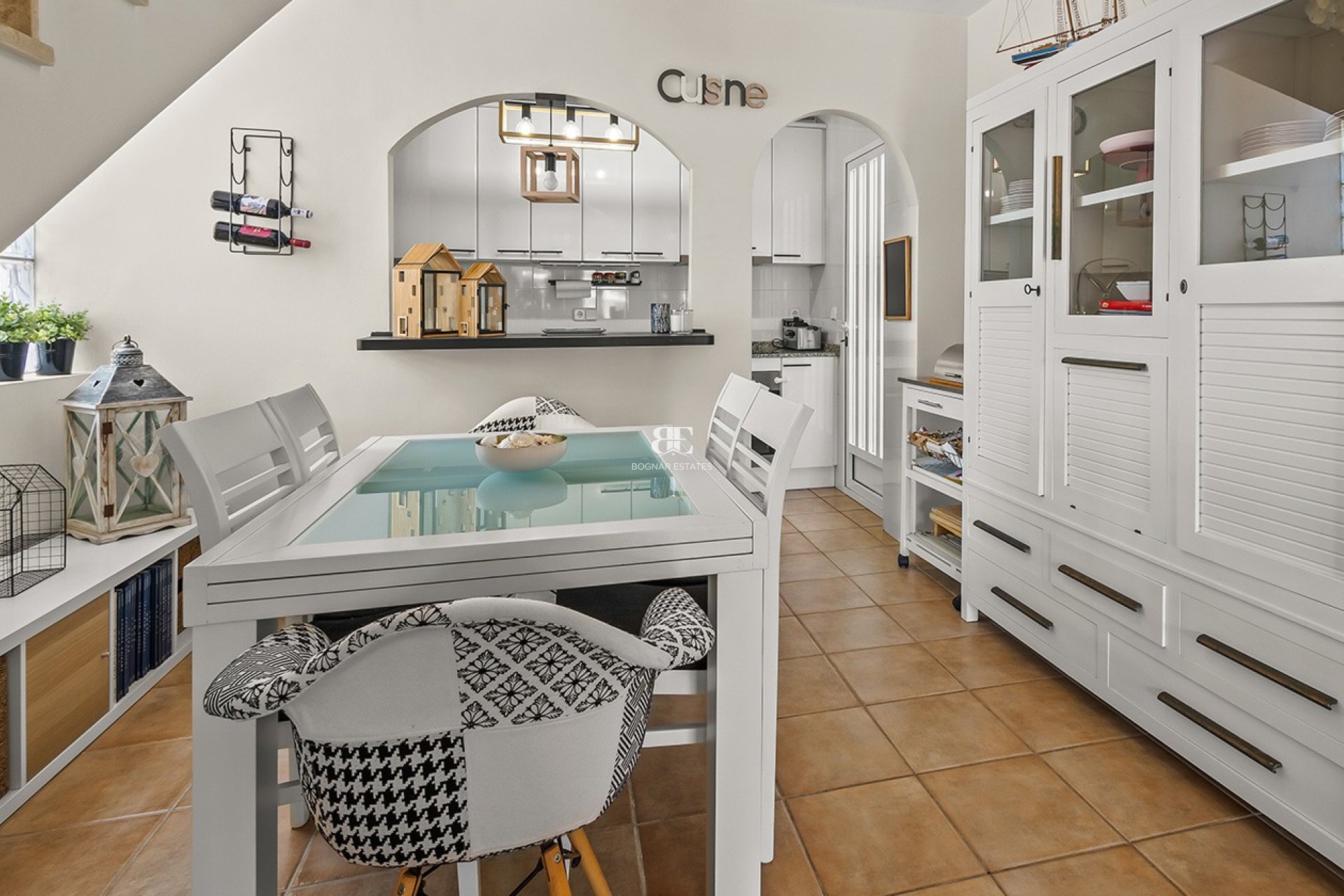 Resale - Villa -
Torre de la Horadada - Pueblo Latino