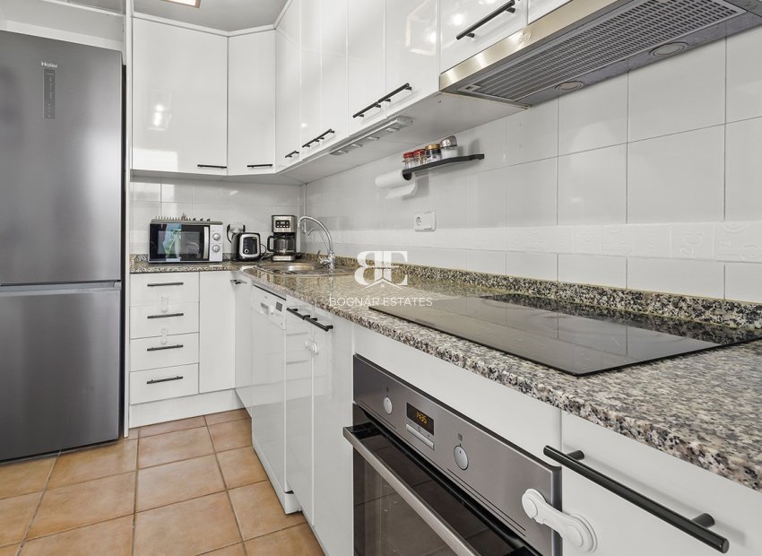 Resale - Villa -
Torre de la Horadada - Pueblo Latino