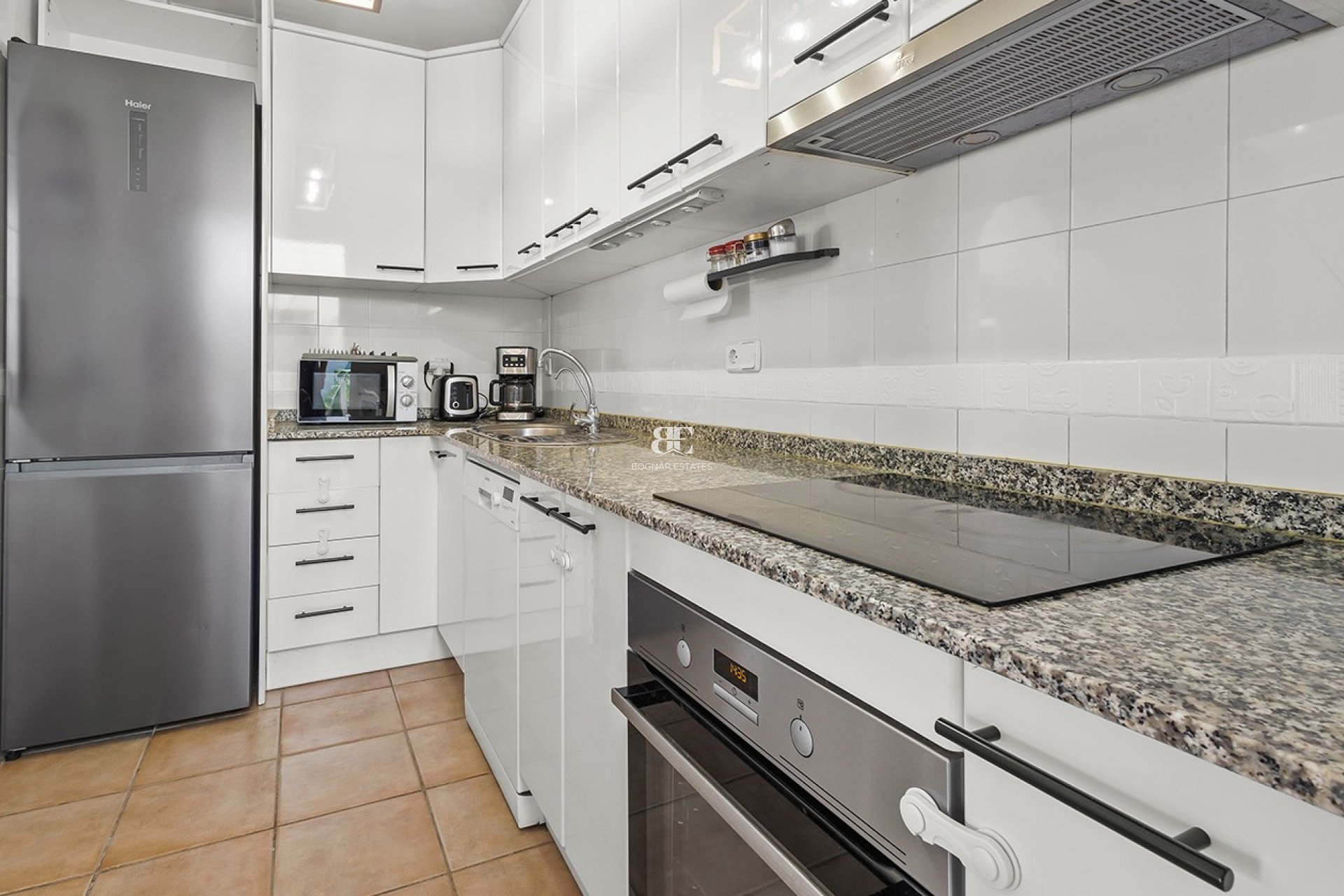 Resale - Villa -
Torre de la Horadada - Pueblo Latino