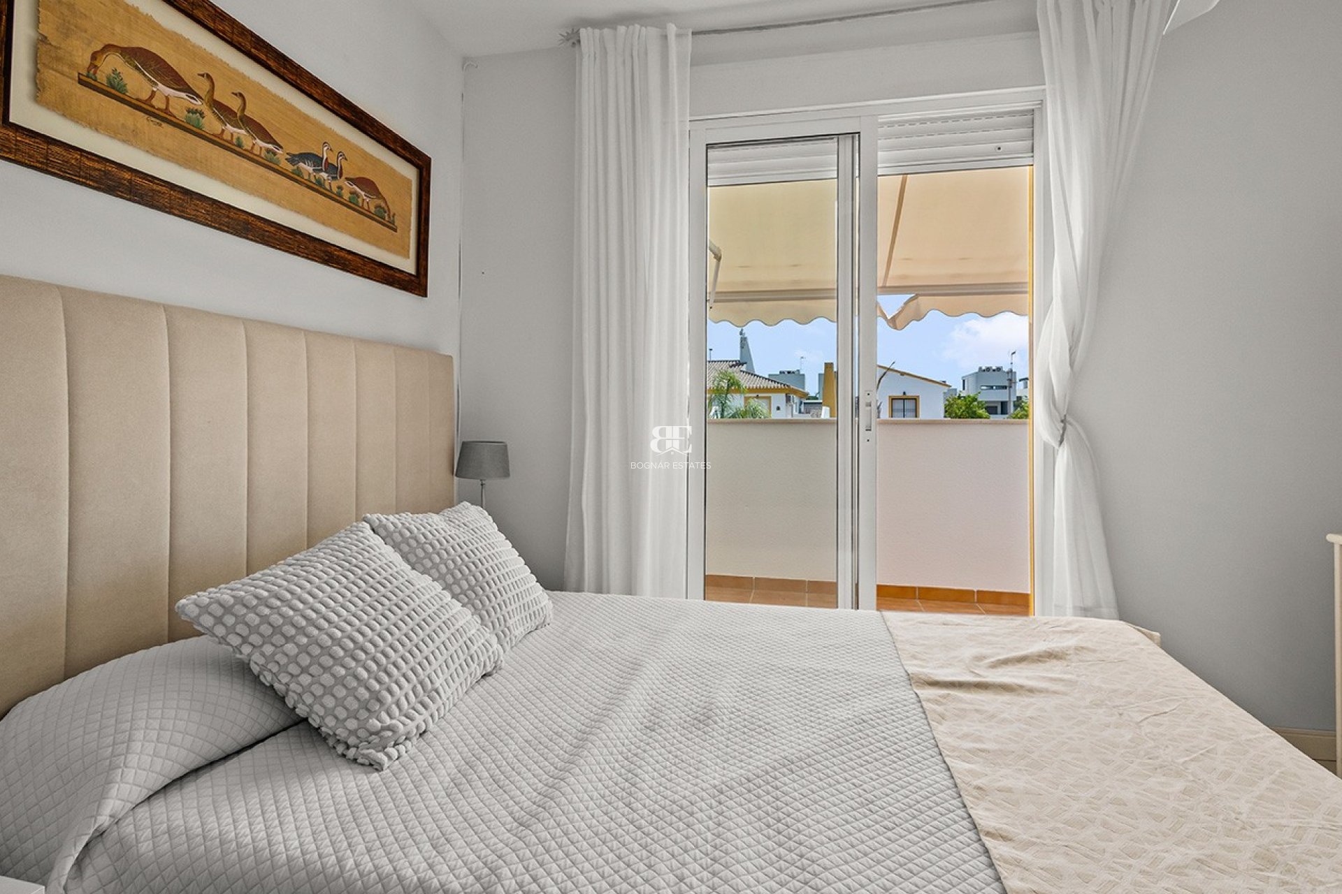 Resale - Villa -
Torre de la Horadada - Pueblo Latino