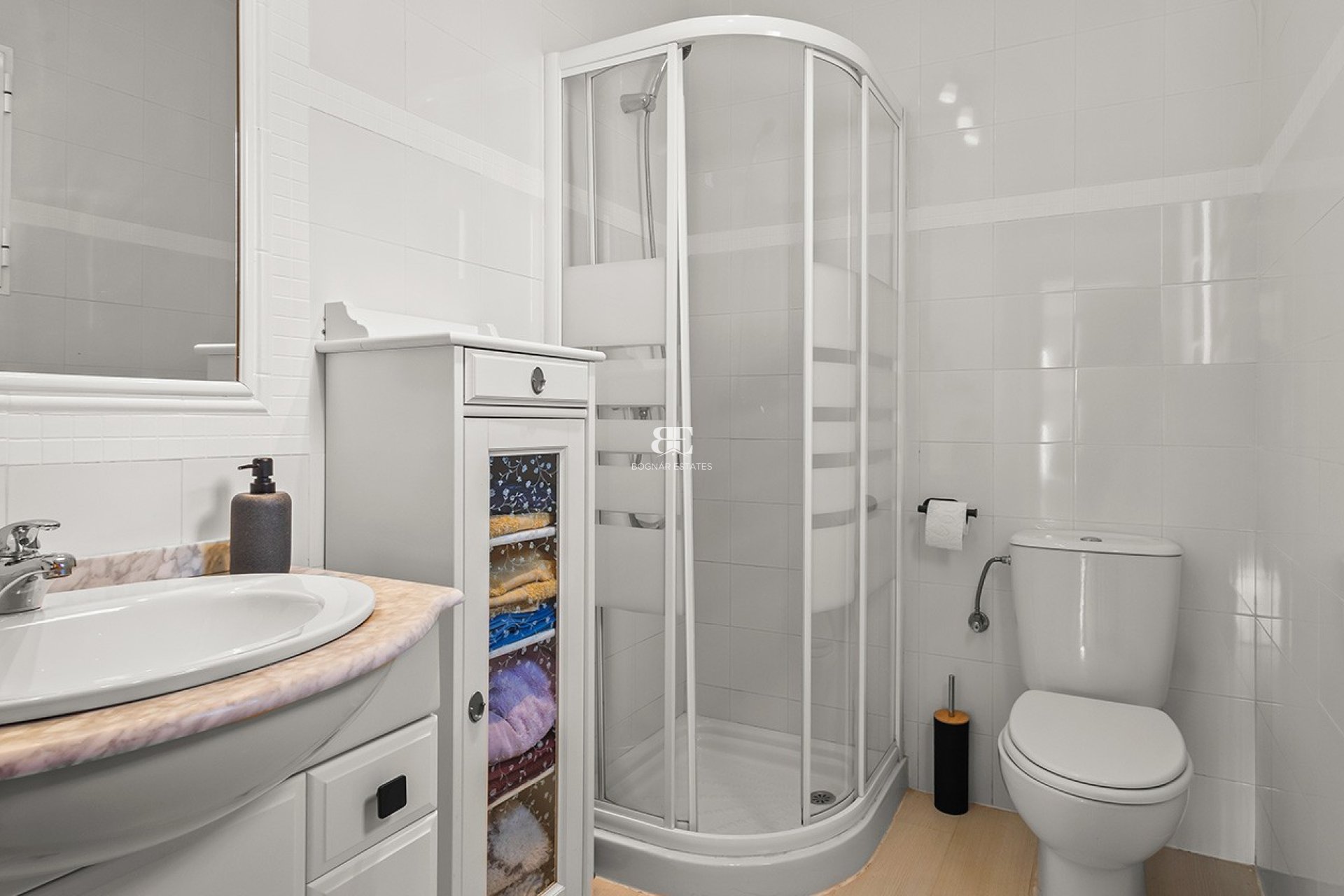 Resale - Villa -
Torre de la Horadada - Pueblo Latino