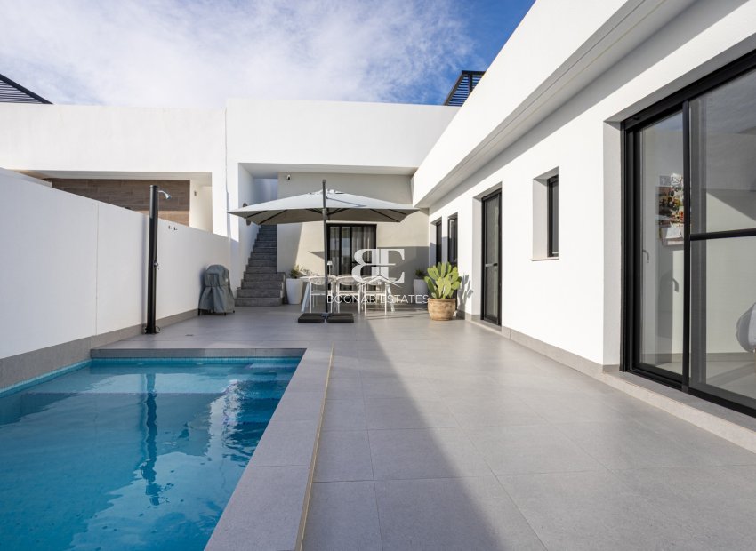 Resale - Villa -
Torre Pacheco - Roldán