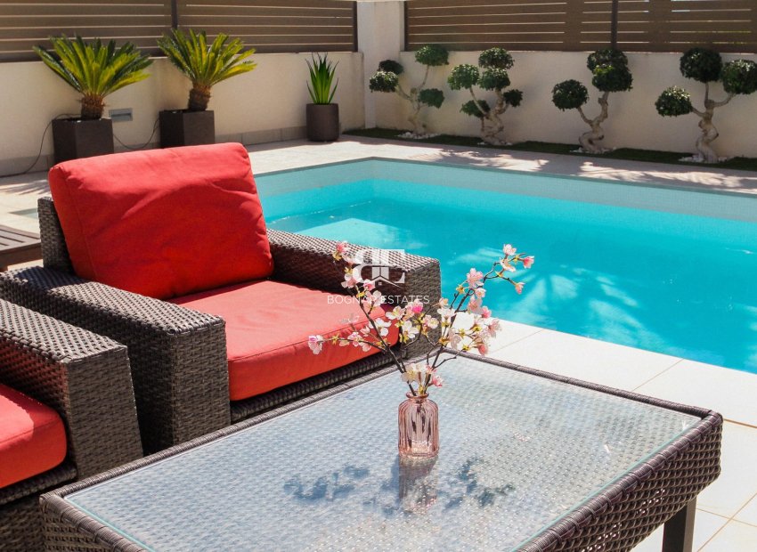 Resale - Villa -
Torrevieja - Aguas Nuevas