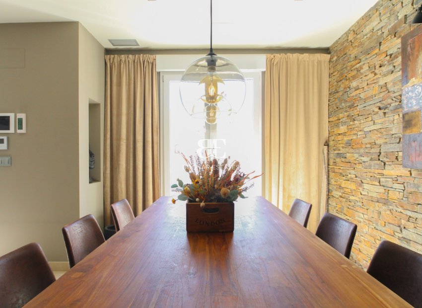 Resale - Villa -
Torrevieja - Aguas Nuevas