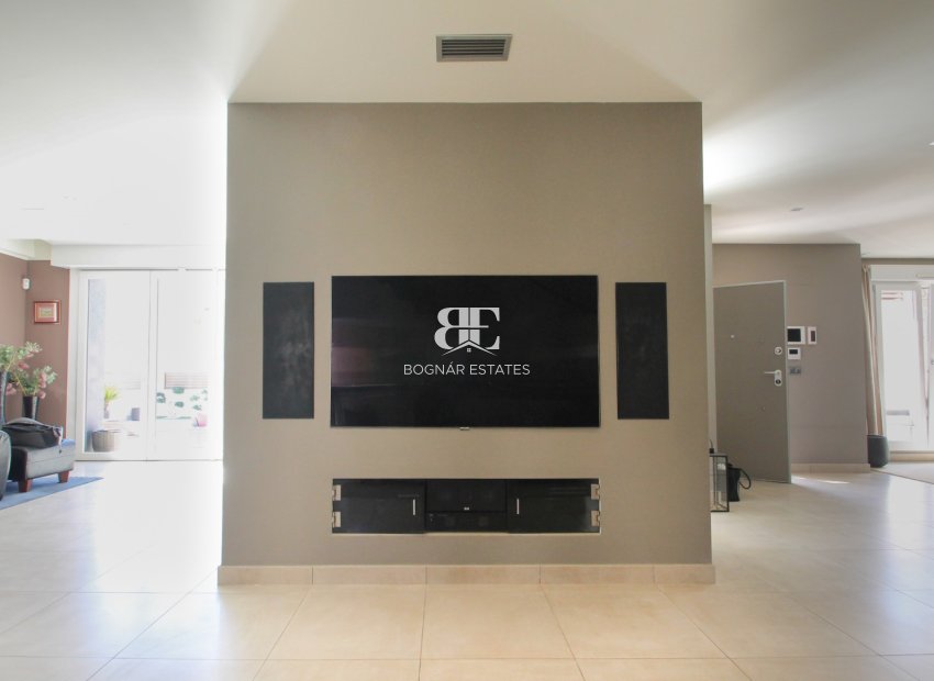 Resale - Villa -
Torrevieja - Aguas Nuevas