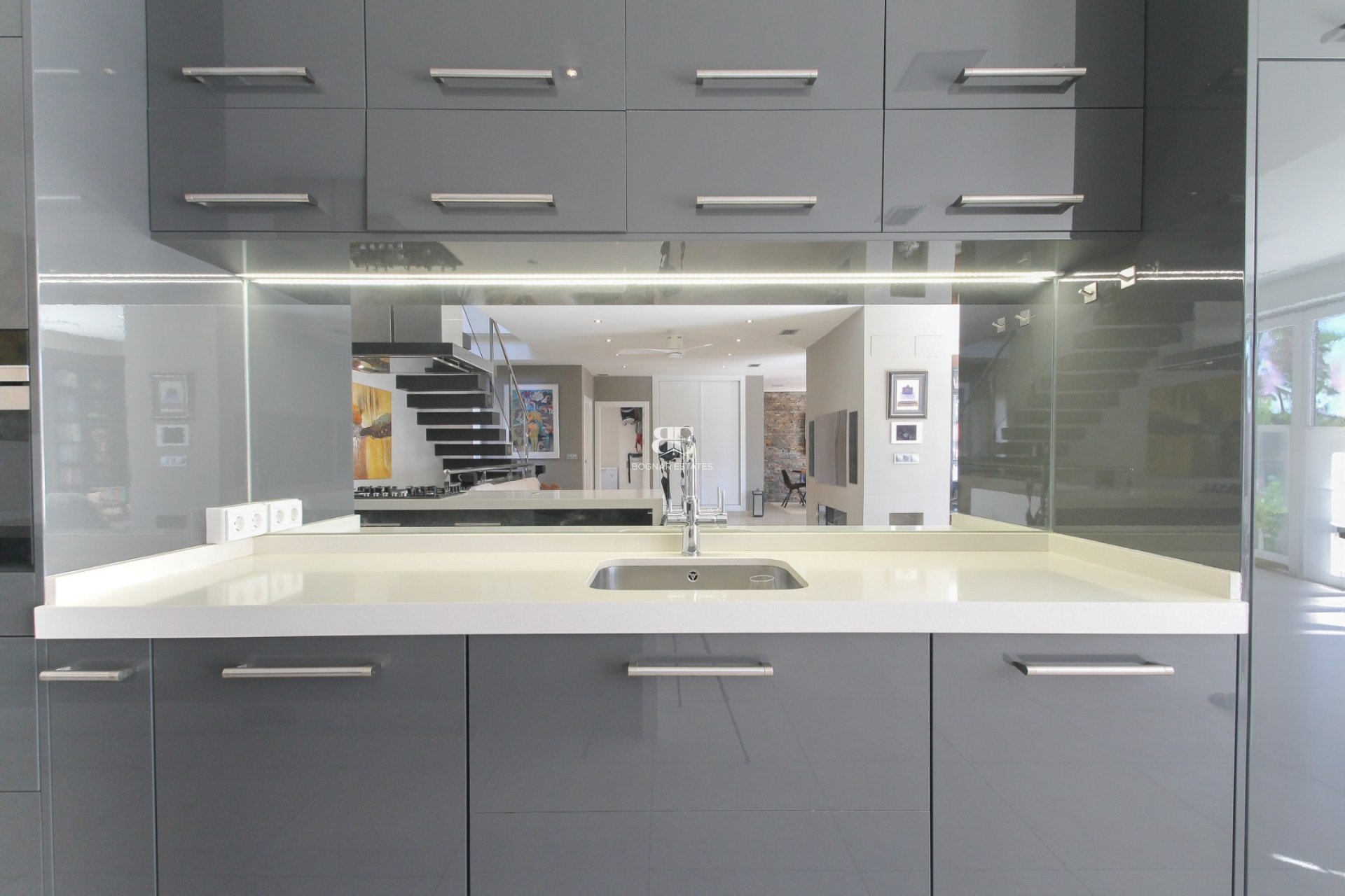 Resale - Villa -
Torrevieja - Aguas Nuevas