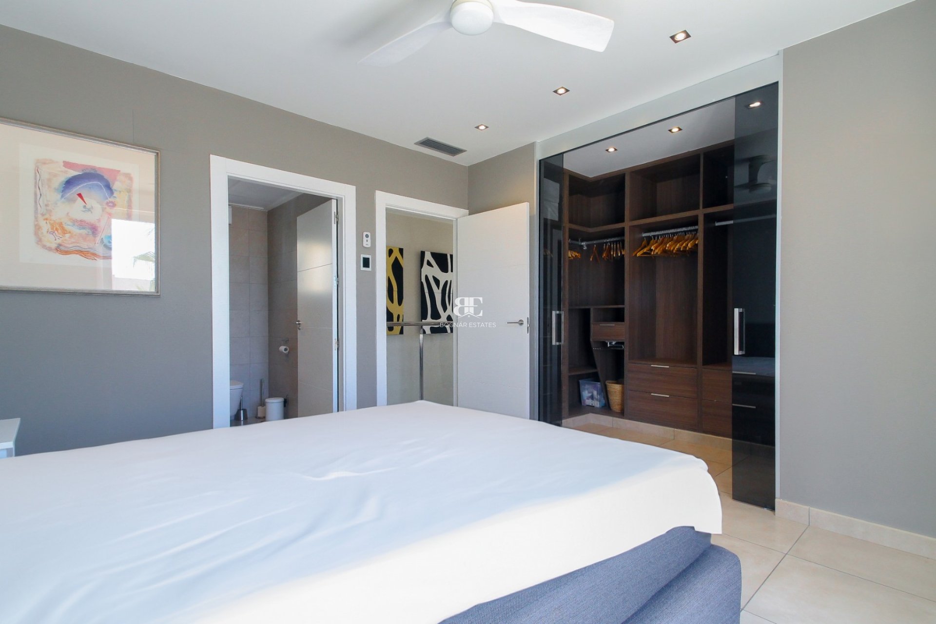 Resale - Villa -
Torrevieja - Aguas Nuevas