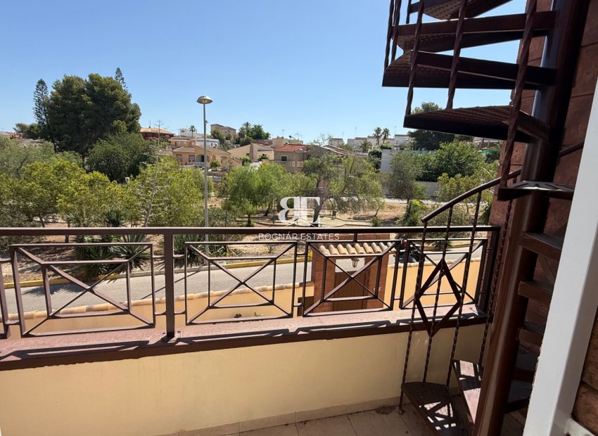 Resale - Villa -
Torrevieja - Costa Blanca Sur