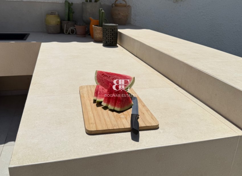 Resale - Villa -
Torrevieja - Costa Blanca Sur