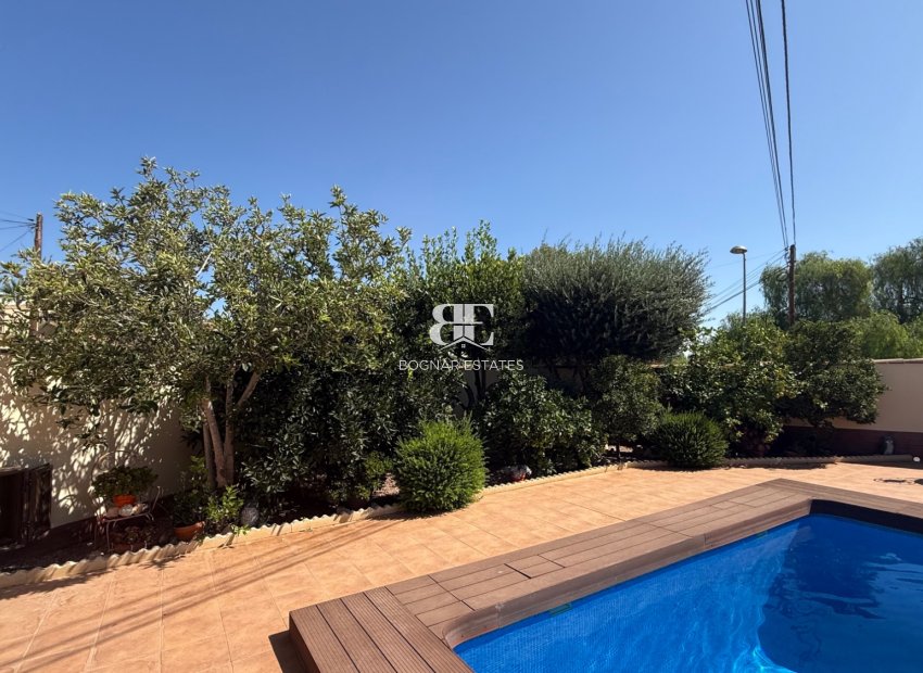 Resale - Villa -
Torrevieja - Costa Blanca
