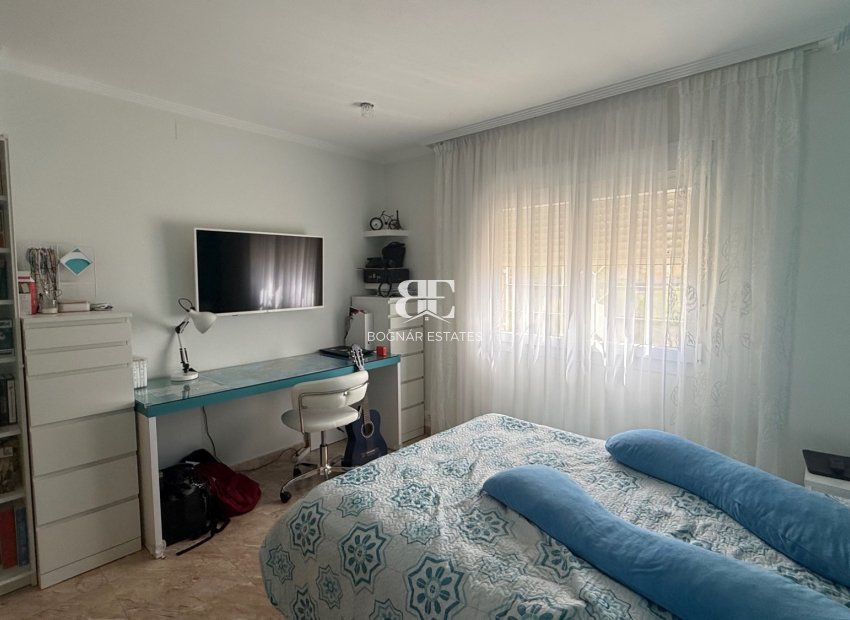 Resale - Villa -
Torrevieja - Costa Blanca