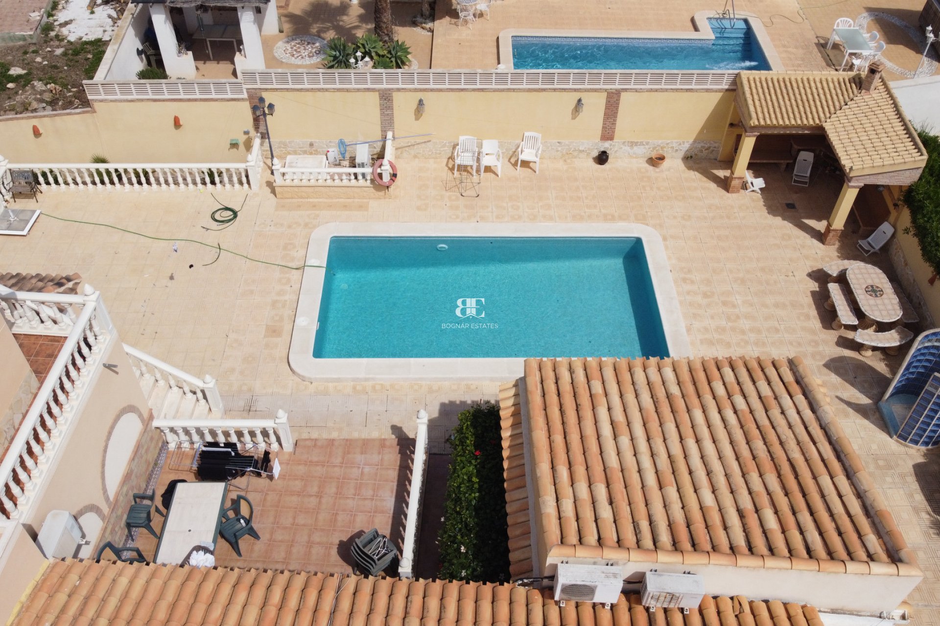 Resale - Villa -
Torrevieja - El Chaparral