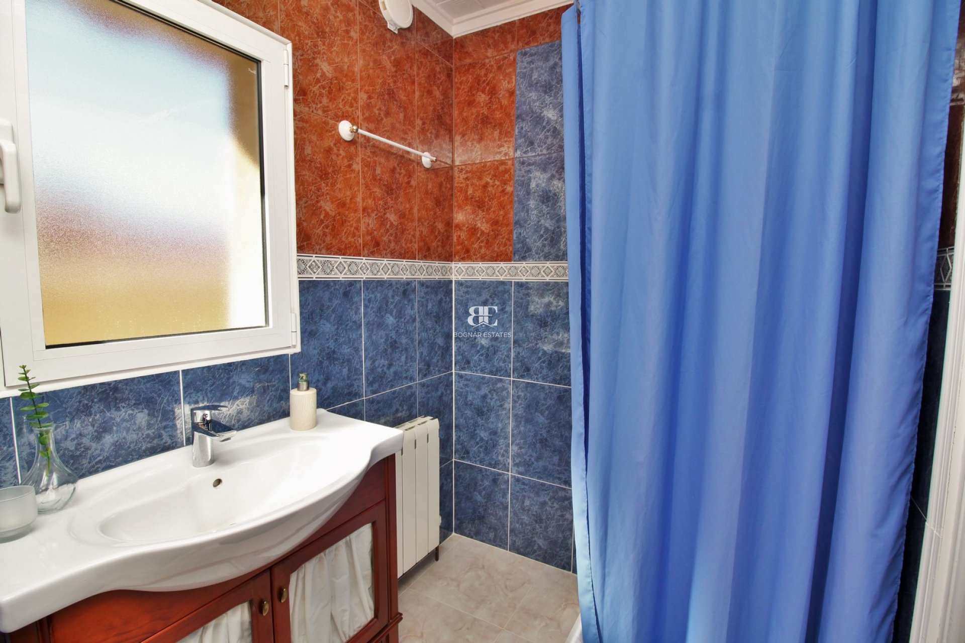 Resale - Villa -
Torrevieja - La Siesta