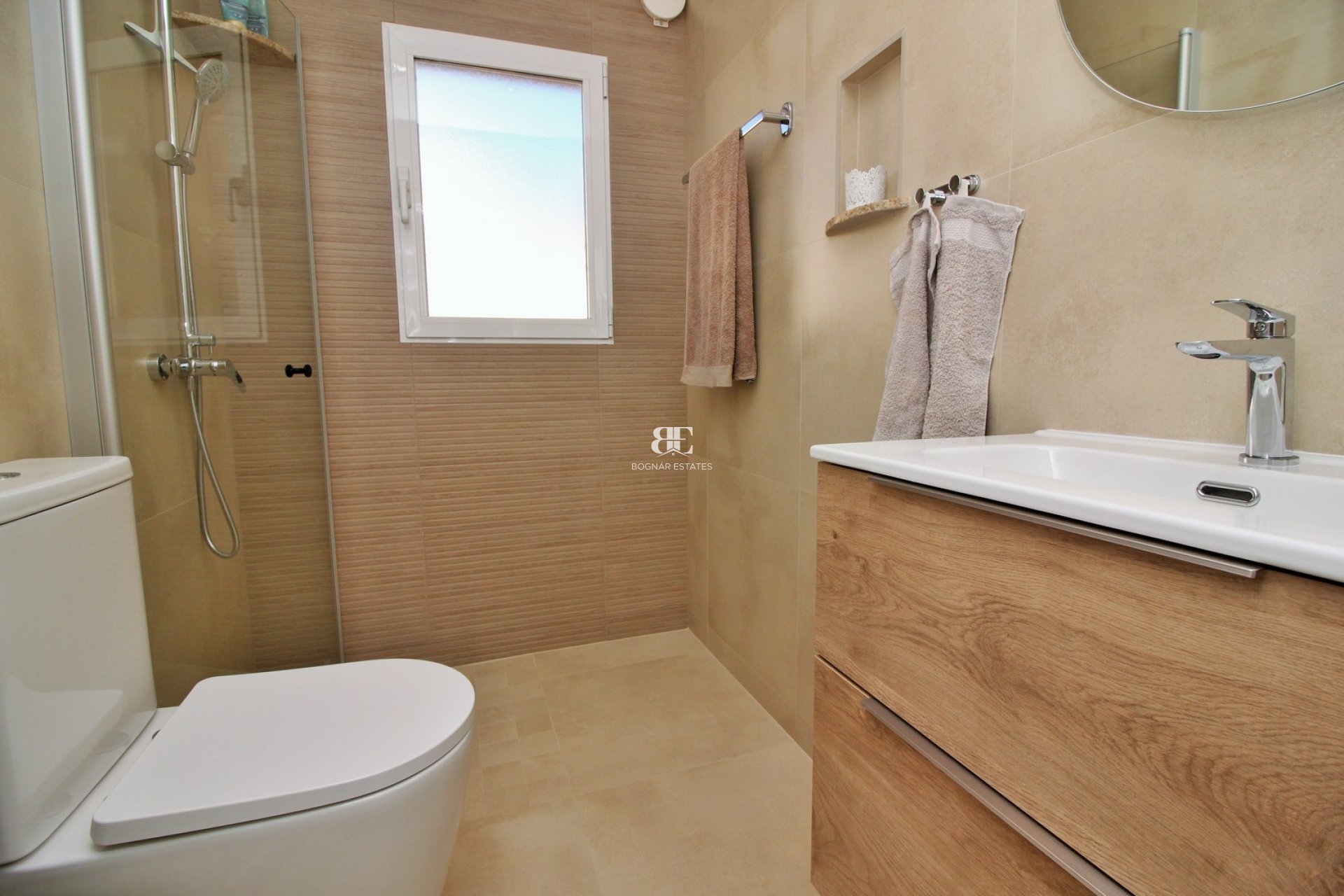 Resale - Villa -
Torrevieja - La Siesta