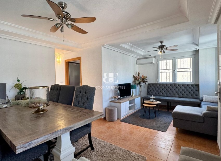 Resale - Villa -
Torrevieja - Los Altos*
