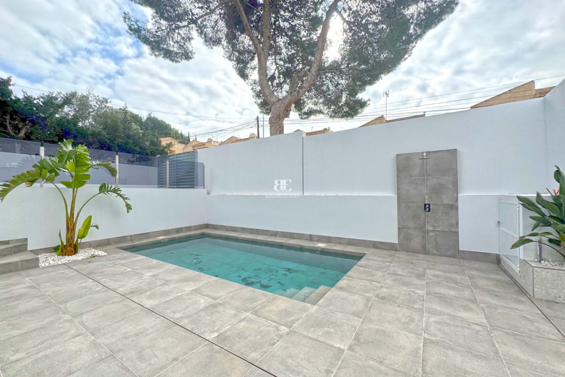 Resale - Villa -
Torrevieja - Los Balcones