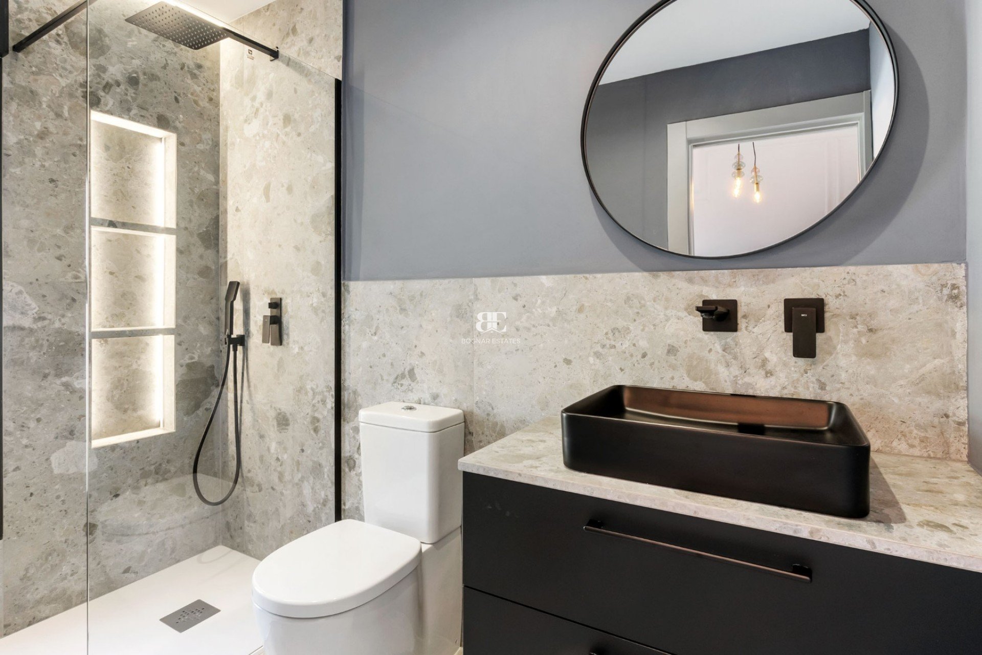 Resale - Villa -
Torrevieja - San Luis