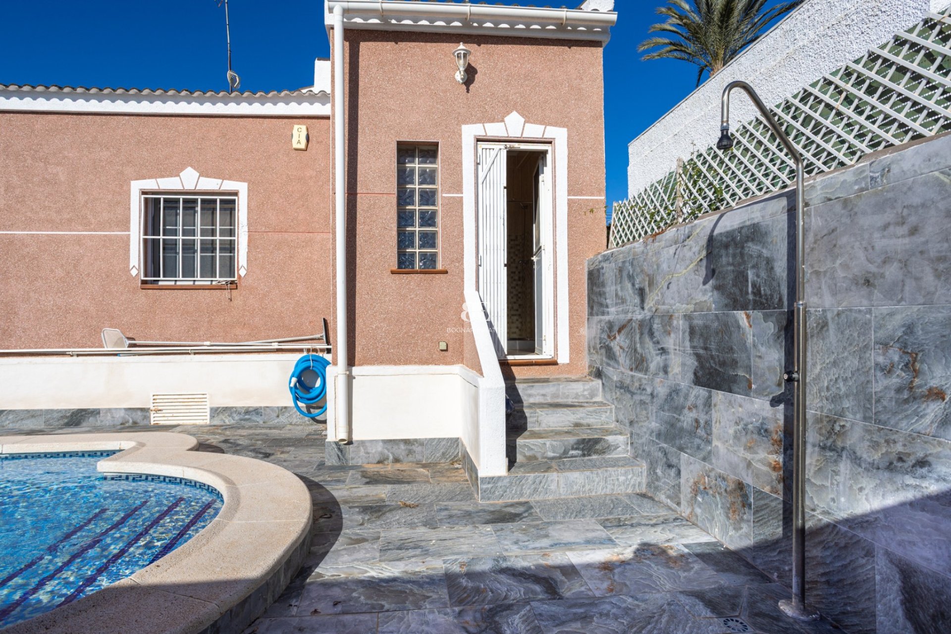 Resale - Villa -
Torrevieja - San Luis