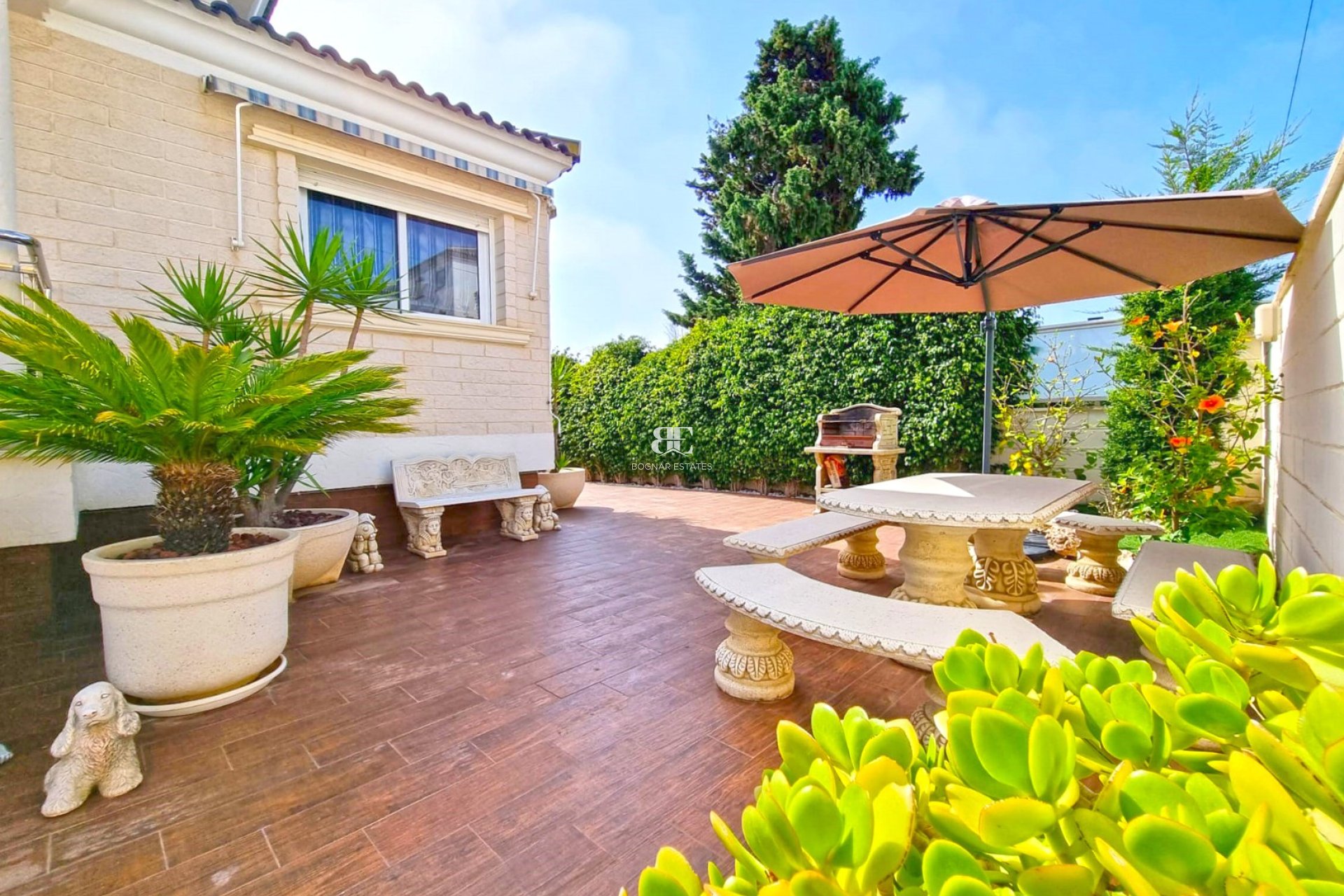 Resale - Villa -
Torrevieja - Torrelamata - La Mata