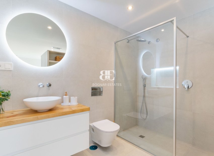 Resale - Villa -
Torrevieja - Torreta Florida