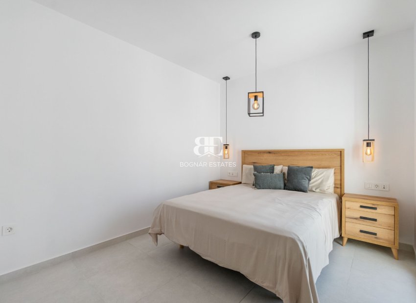 Resale - Villa -
Torrevieja - Torreta Florida