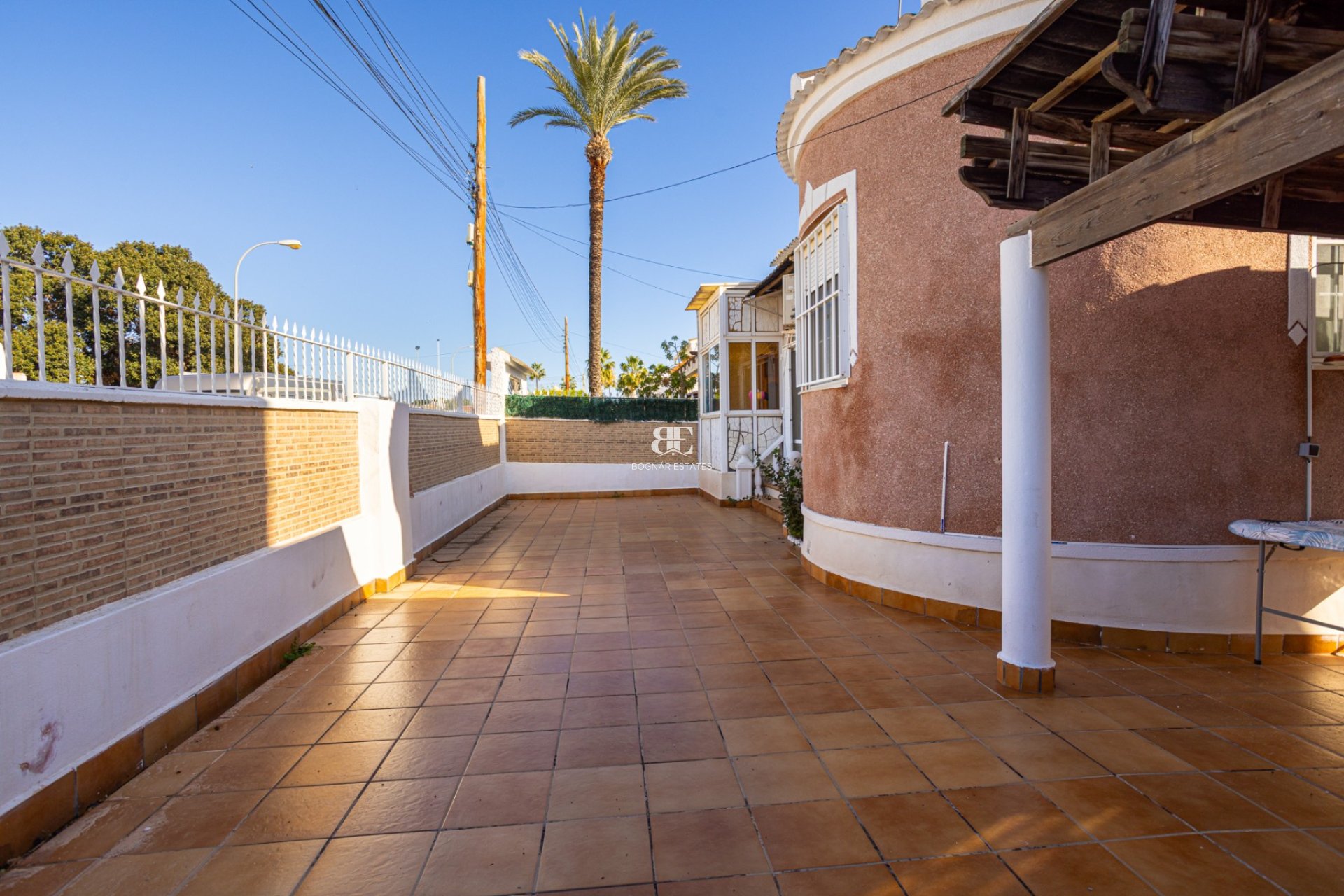 Resale - Villa -
Torrevieja - Urbanización San Luis