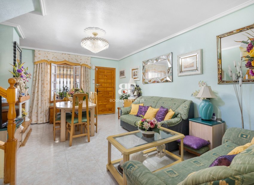 Resale - Villa -
Torrevieja - Zona los Frutales