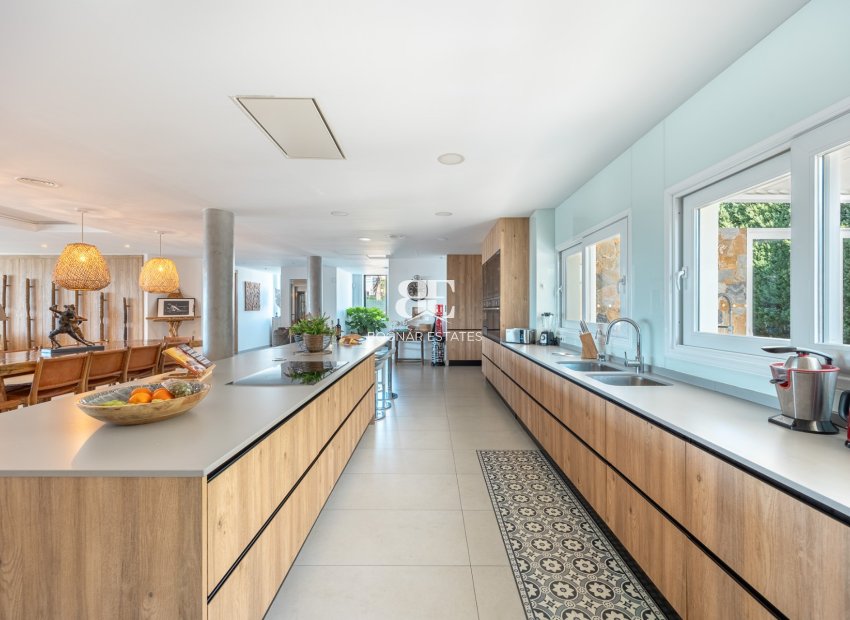 Resale - Villa -
Villajoyosa - Montiboli