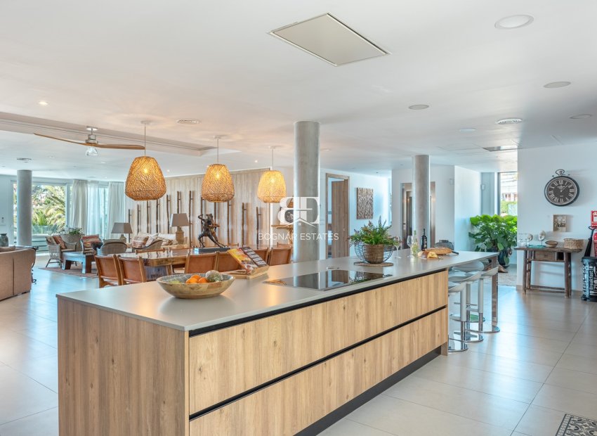 Resale - Villa -
Villajoyosa - Montiboli