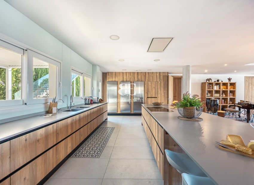 Resale - Villa -
Villajoyosa - Montiboli