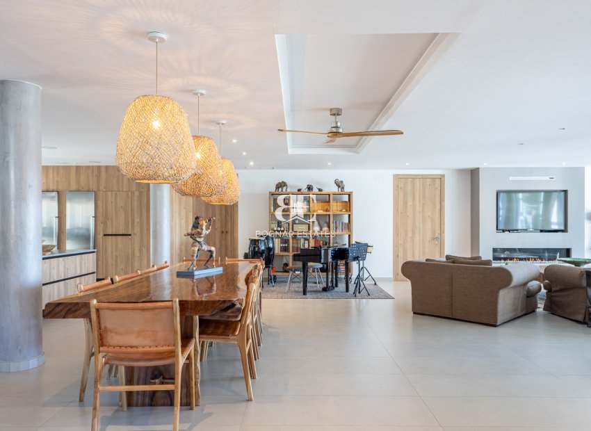 Resale - Villa -
Villajoyosa - Montiboli