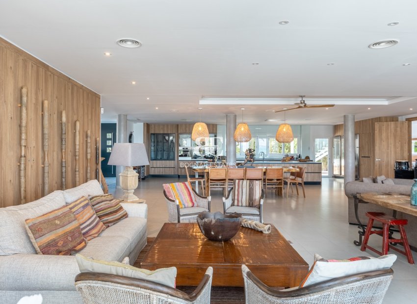 Resale - Villa -
Villajoyosa - Montiboli