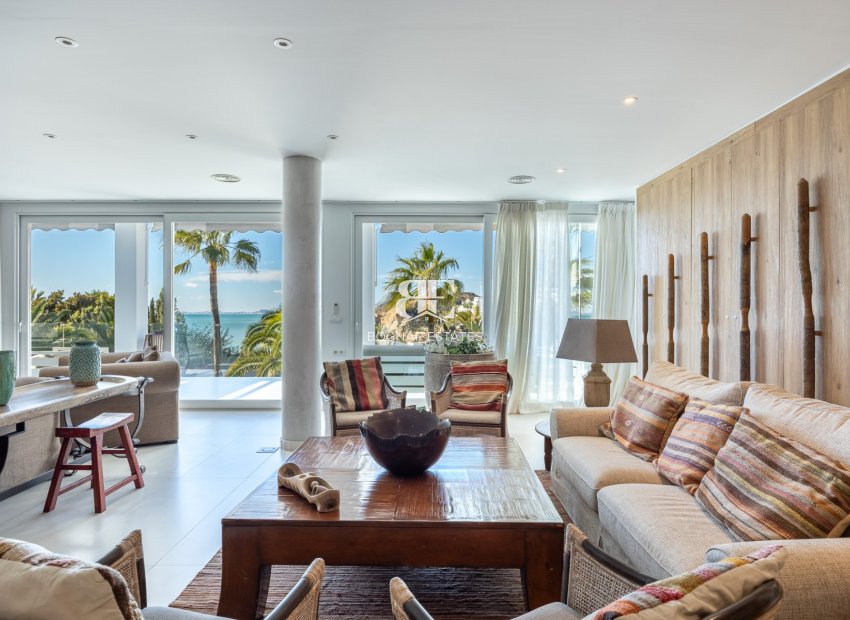 Resale - Villa -
Villajoyosa - Montiboli