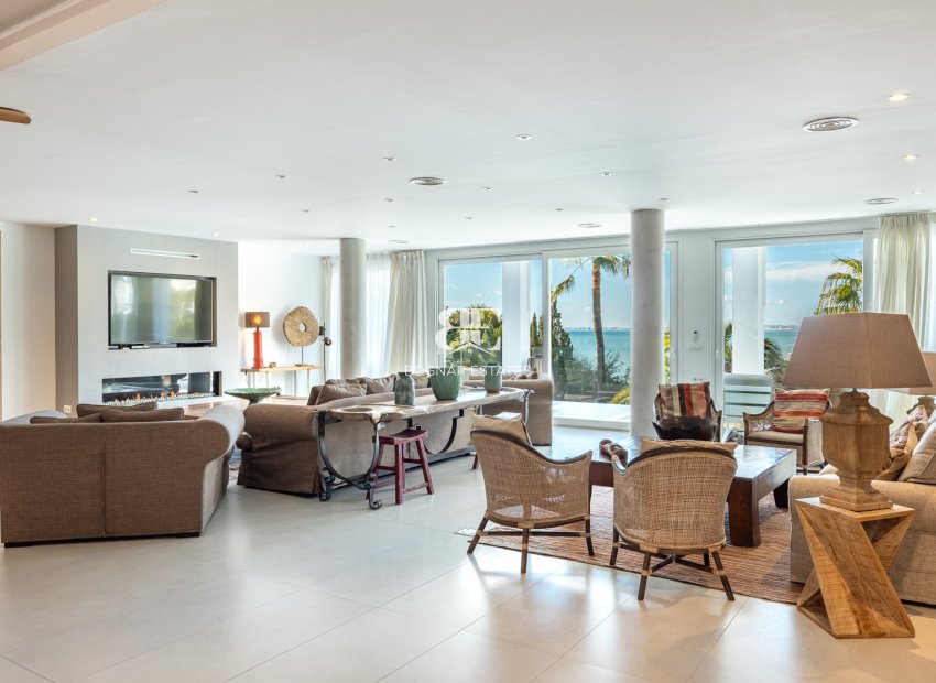 Resale - Villa -
Villajoyosa - Montiboli