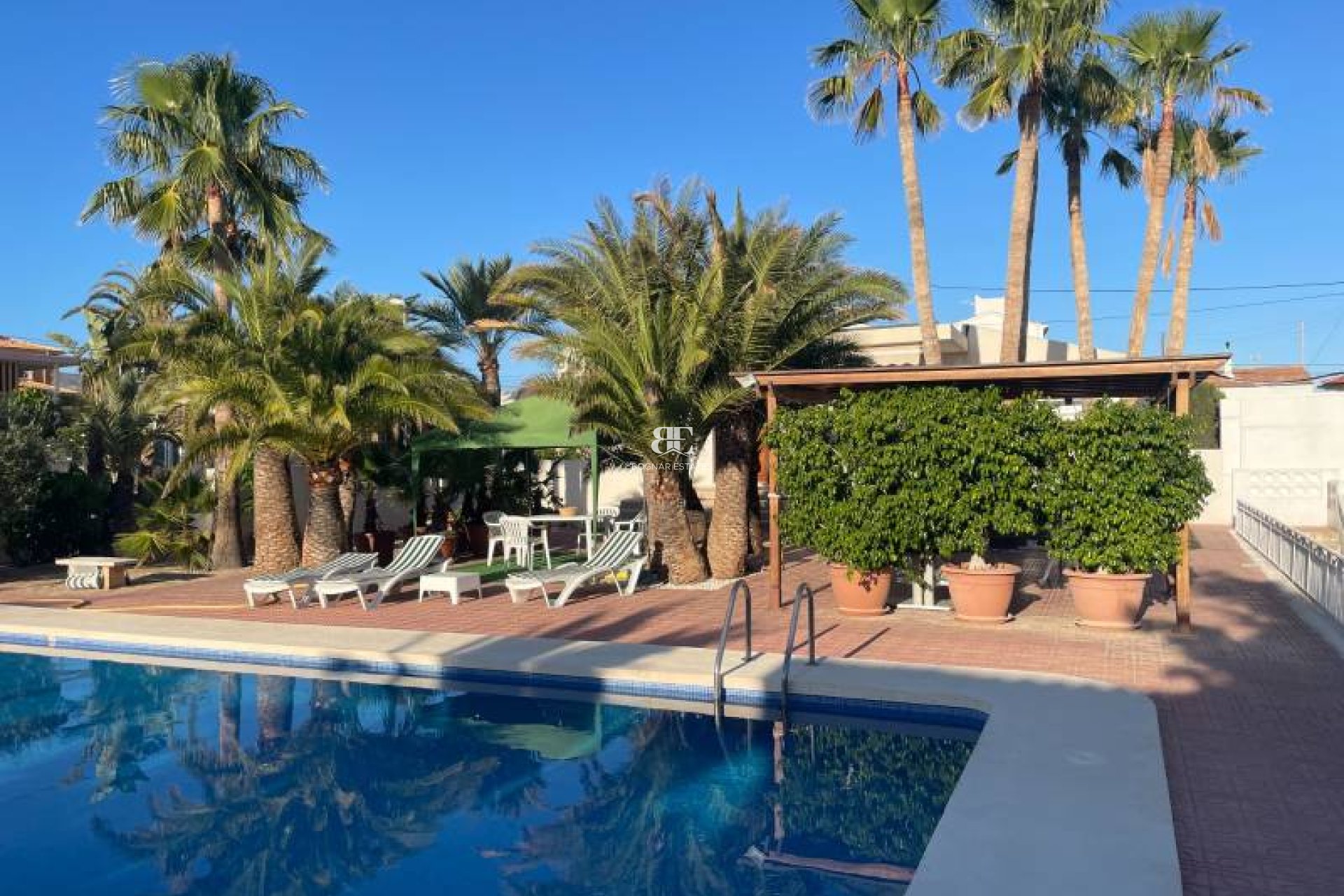 Resale - Villa -
Villajoyosa - Varadero/ Estudiantes beach