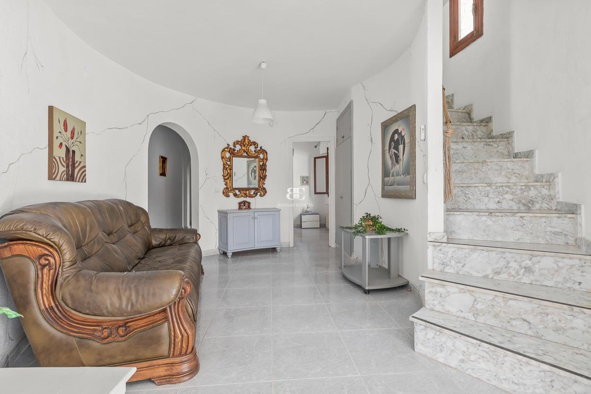 Resale - Villa -
Villamartín - Las Filipinas