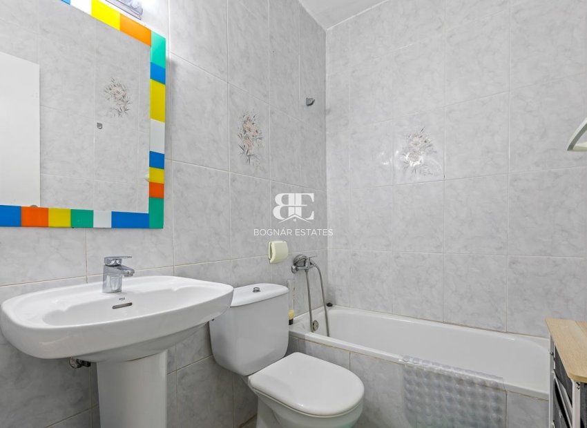 Resale - Villa -
Villamartín - Las Filipinas