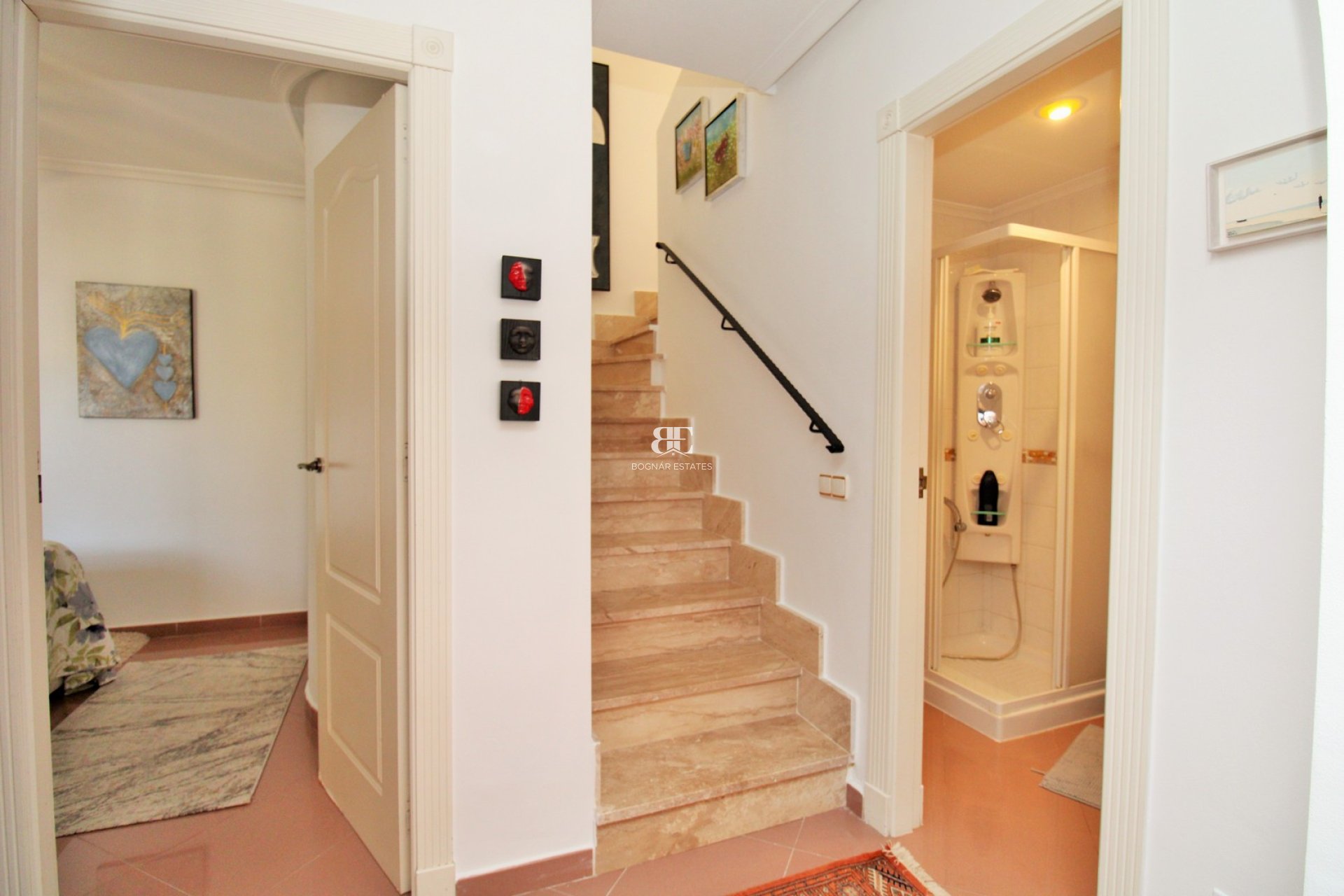 Resale - Villa -
Villamartín - Los Dolses