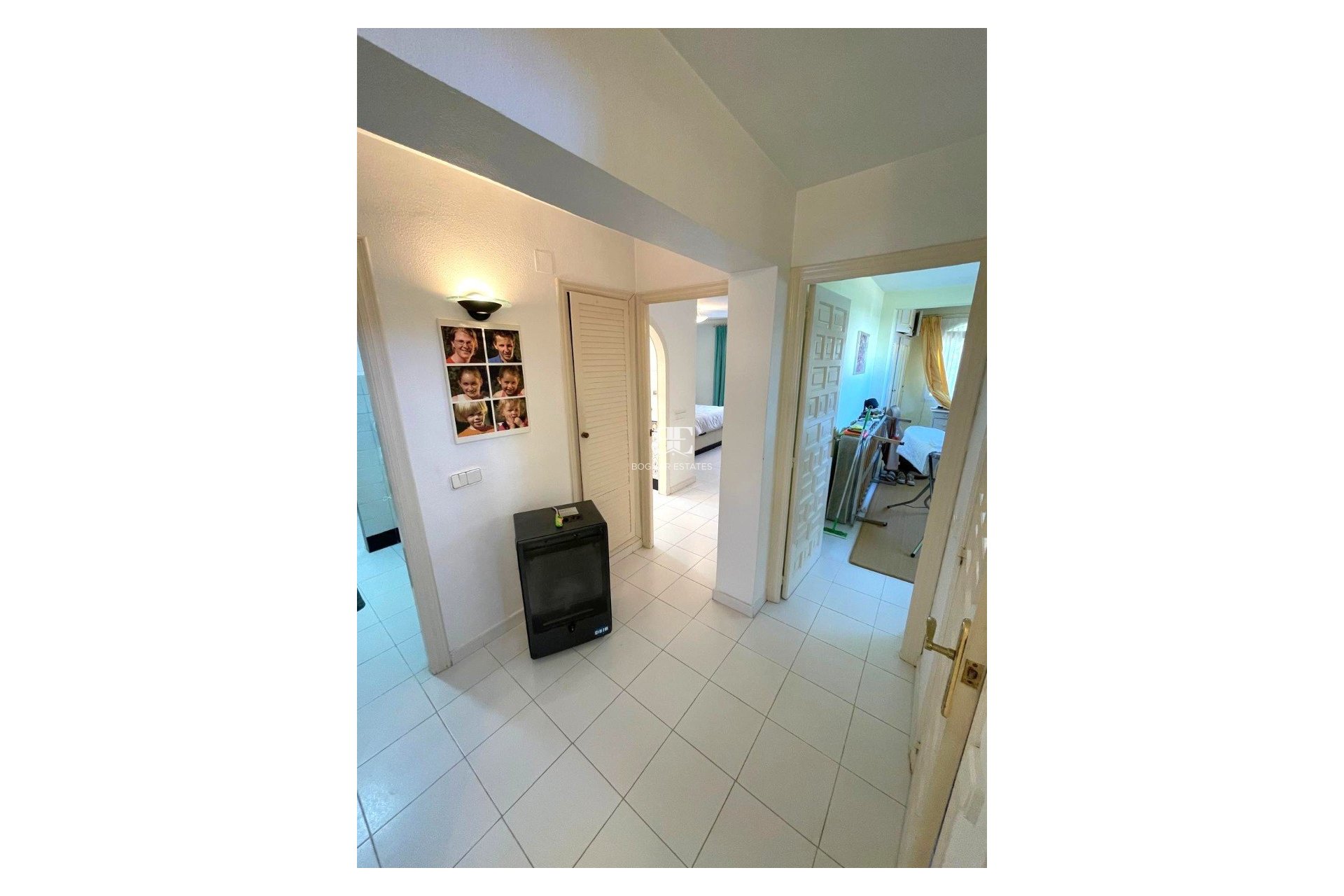 Resale - Villa -
Villamartín