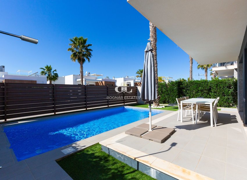 Resale - Villa -
Vistabella Golf - Vistabella